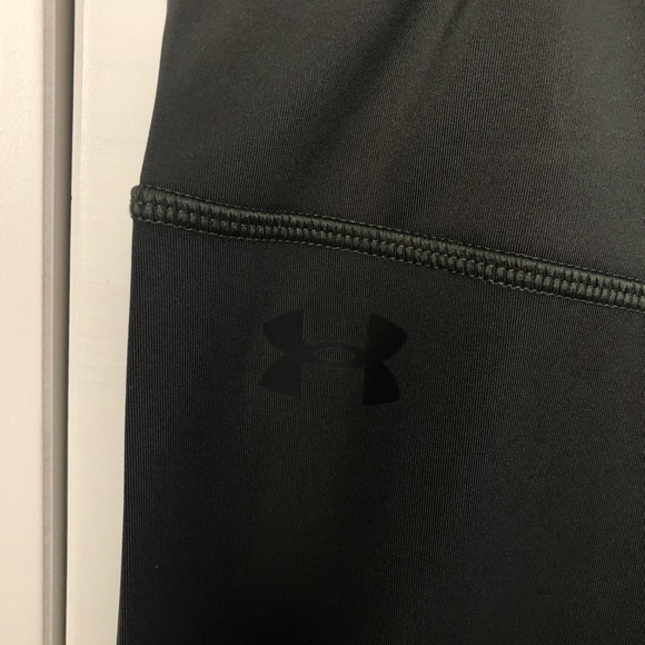 Women’s Under Armour Workout Leggings - L - Picture 2 of 15